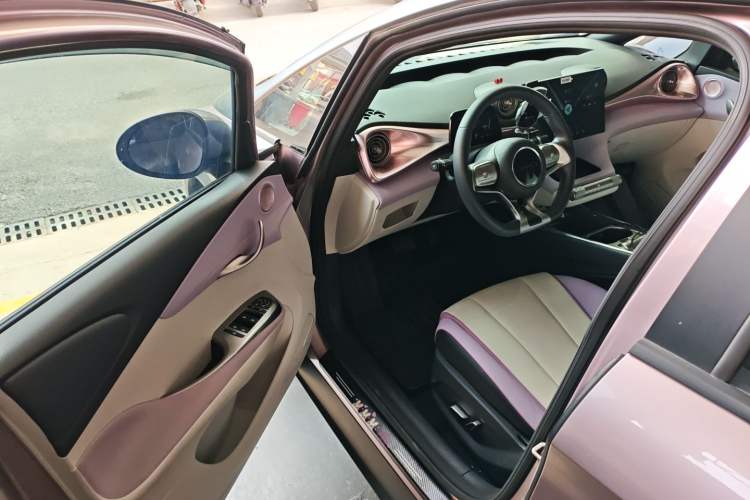 Used BYD Dolphin 2021 405 km Fashion Edition
