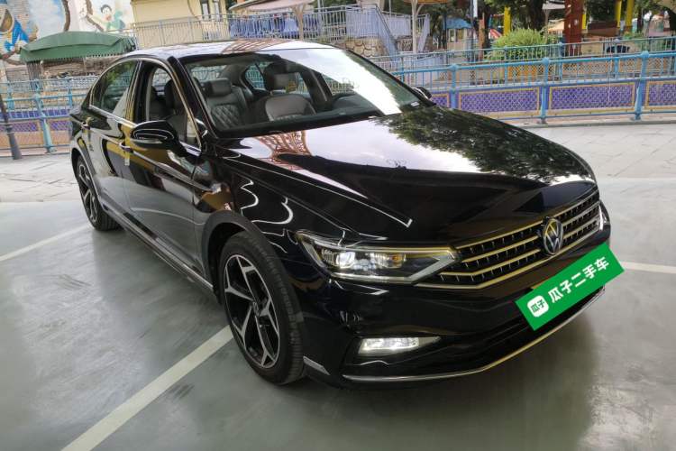 Used Volkswagen Magotan 2023 2 Million Units Limited Edition 330TSI DSG Leading Version