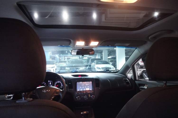 Used Kia K3 2016 1.6L Automatic GLS
