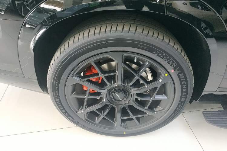 Used Zeekr 9X 2025 Moon Black Edition 70kWh