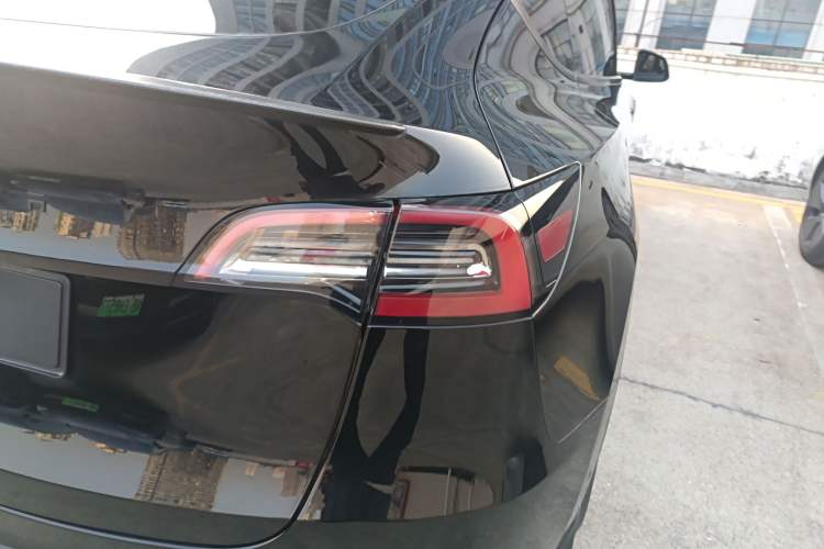 Used Tesla Model Y 2021 Performance High-Performance All-Wheel-Drive Version