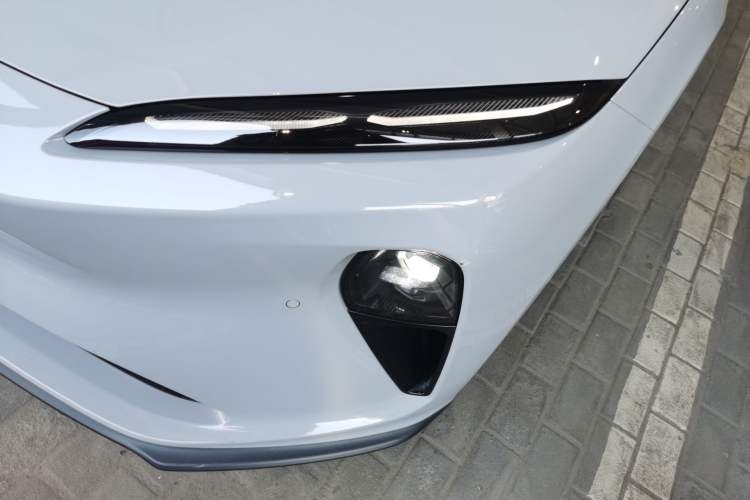 Used Nio ET5T 2023 75 kWh Touring Left Front Headlight