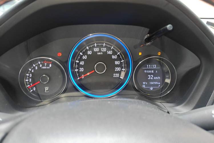 Used Honda XR-V 2015 1.8L VTi CVT Luxury Edition