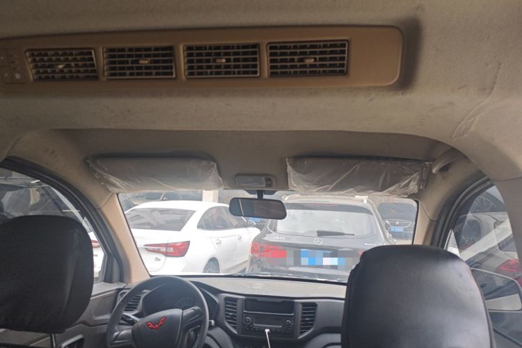 Used Wuling Hongguang V 2021 1.5L Jingqu Version LAR
