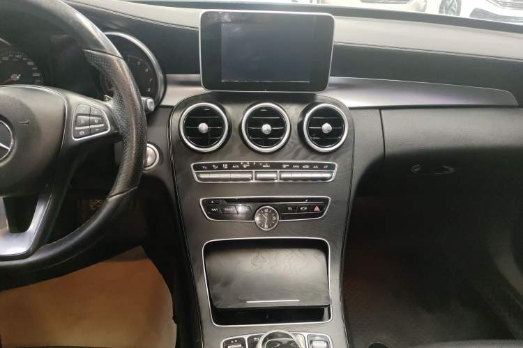 Used Mercedes-Benz C-Class 2018 C 180 L Fashion Edition Sport Version