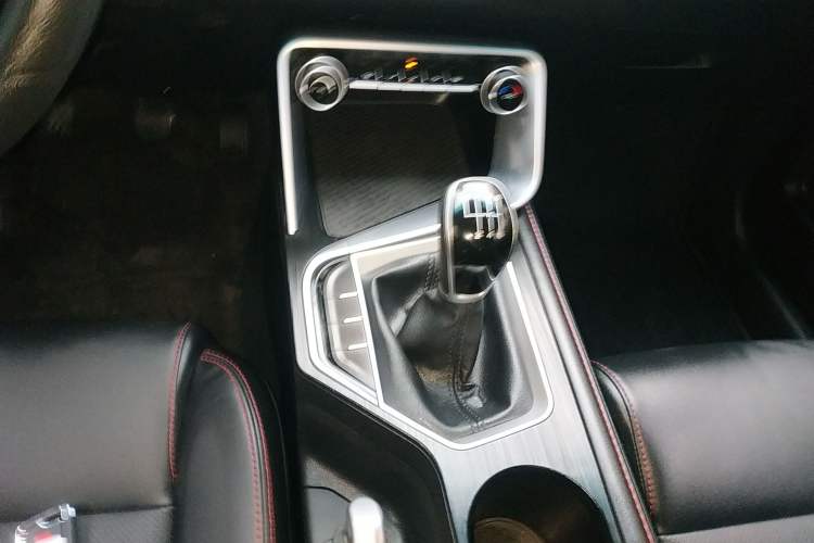 Used Geely Auto Binray 2019 200T Manual Binchi Edition
