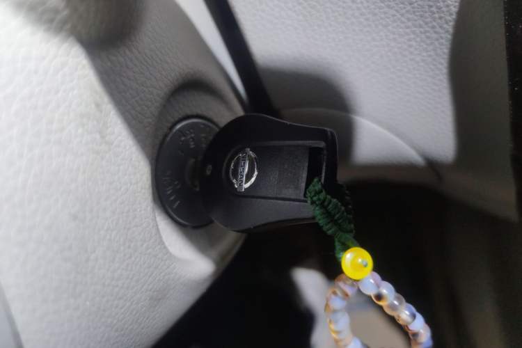 Used Nissan Tiida 2011 1.6L CVT Comfort Model Vehicle Key