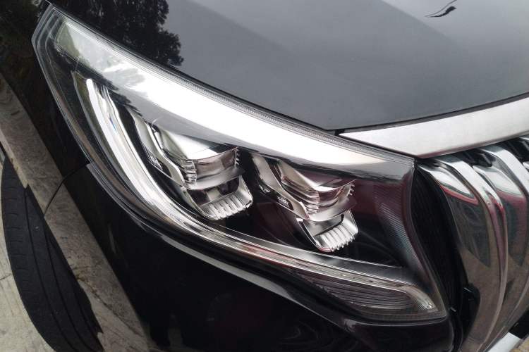 Used GAC Trumpchi M8 2021 Lingxiu Series 390T Luxury Edition Right Front Headlight