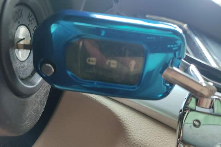 Used Baojun 730 2016 1.5L Manual Comfort Version 7 Seats China V Emission Standard Vehicle Key