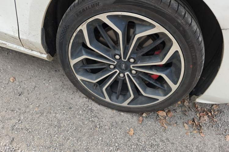 Used Ford Focus 2021 Sedan EcoBoost 180 Automatic ST Line Exterior 7