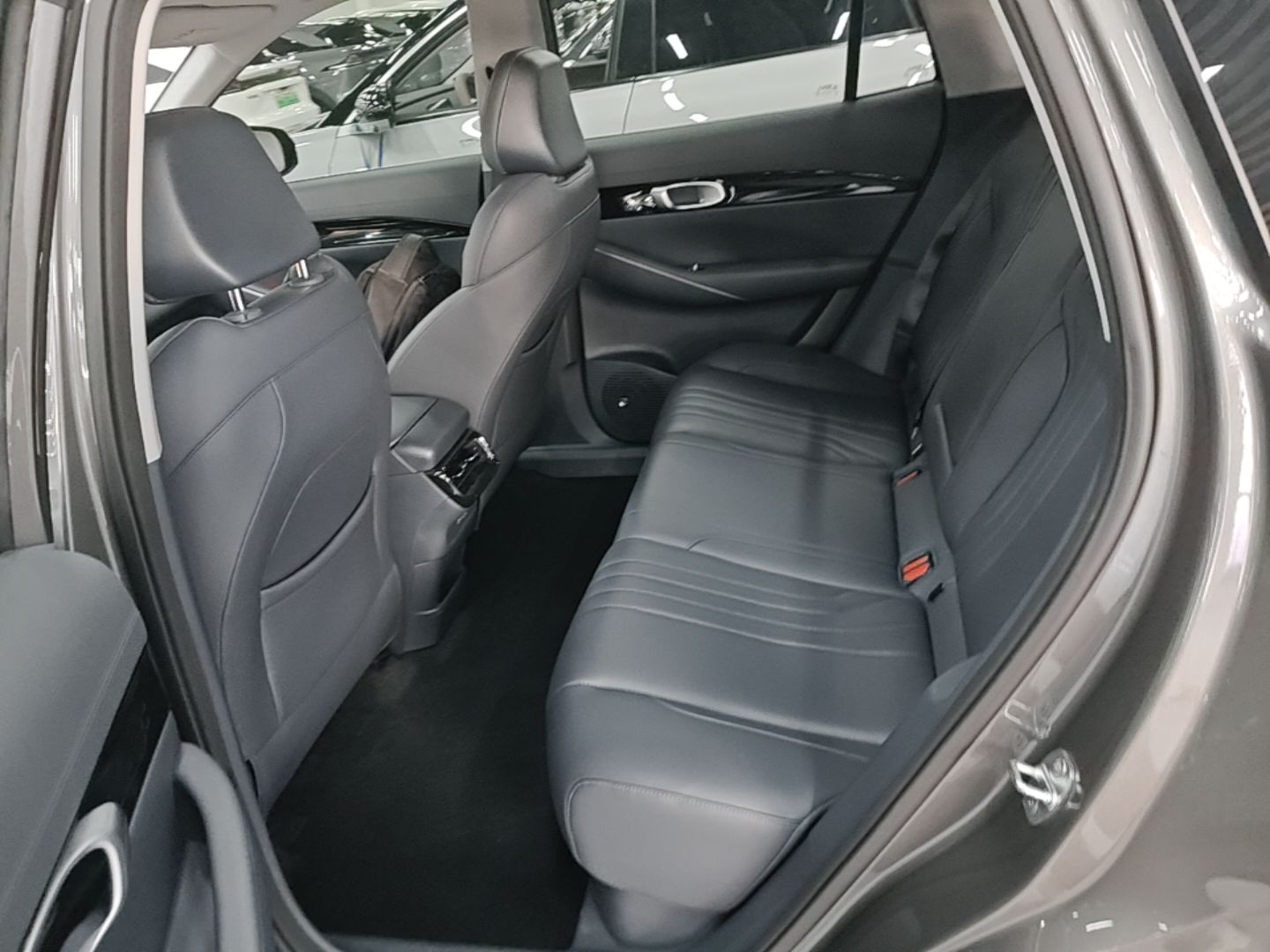 Geely Galaxy E5 2026 Model 610km Exploration+ Edition — снимка 20