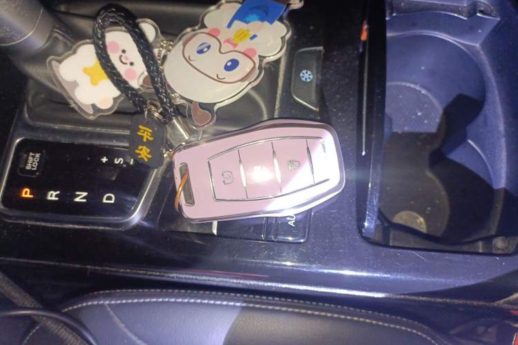 Used Dongfeng Fengon ix5 2019 220T CVT ZhiShang Trim China V Standard
