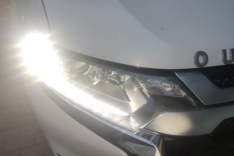 Used Mitsubishi Outlander 2021 2.0L Two-Wheel Drive Comfort Edition 5 Seats