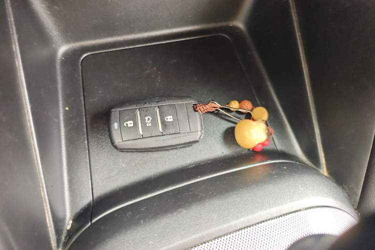 Used CHANGAN CS55 2018 1.5T Automatic Colorful Edition China V Standard
