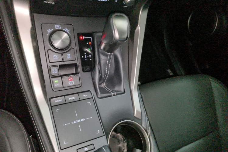 Used Lexus NX 2020 300h Front-Drive FENGSHANG Version China VI Standard