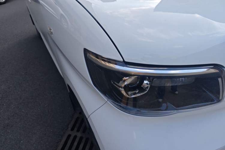 Used Wuling Zhiguang New Energy 2025 Model 305km Ambitious Edition