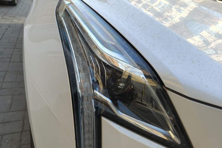 Used Cadillac XT5 2018 28T Four-Wheel Drive Luxury Model
