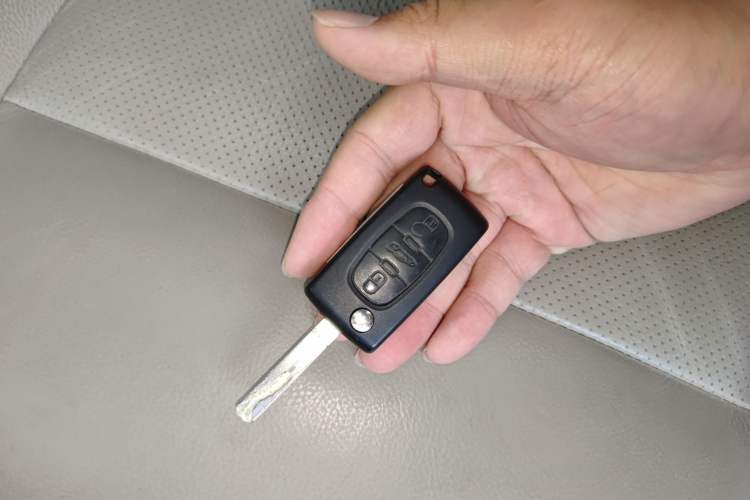 Used Citroen C5 2011 2.3L Automatic Zunyu Version
