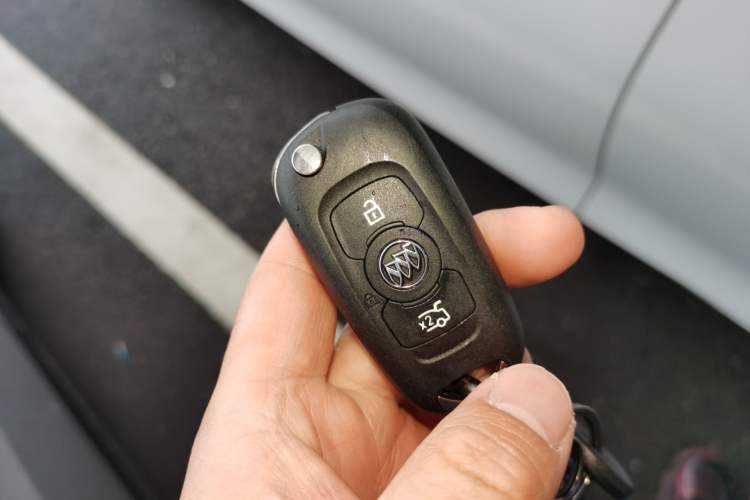 Used Buick Verano 2023 Pro Enjoyment Edition Vehicle Key