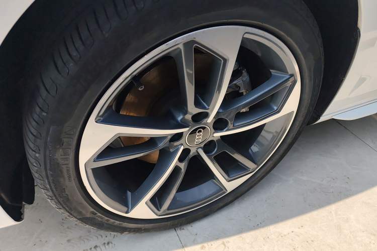 Used Audi A4L 2022 40 TFSI Fashion Dynamic Model