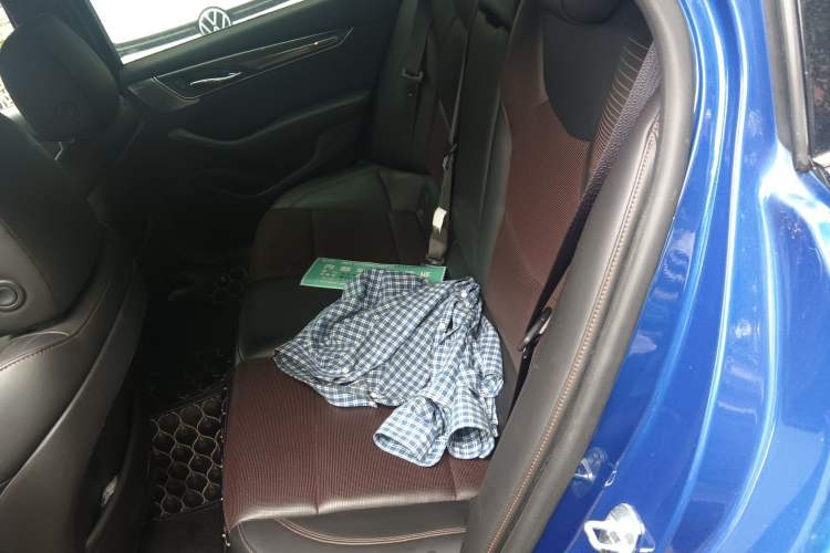 Used Cadillac CT5 2020 28T Platinum Sport Edition Left Rear Seat