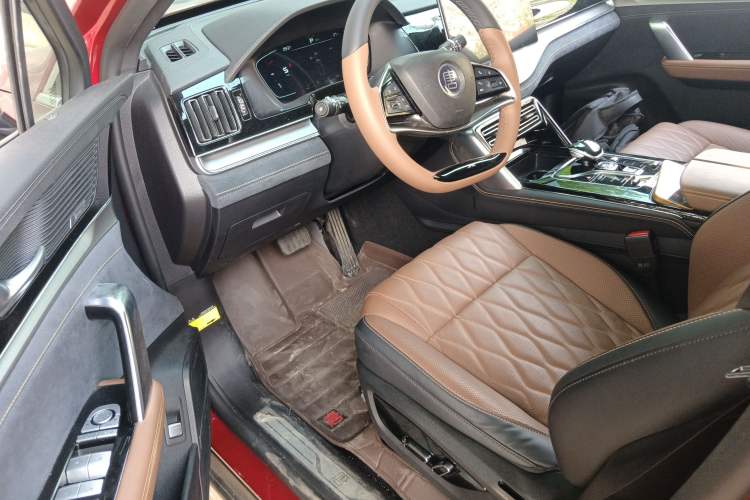 Used BYD Tang New Energy 2021 DM-i 112KM Prestige Model Driver Seat