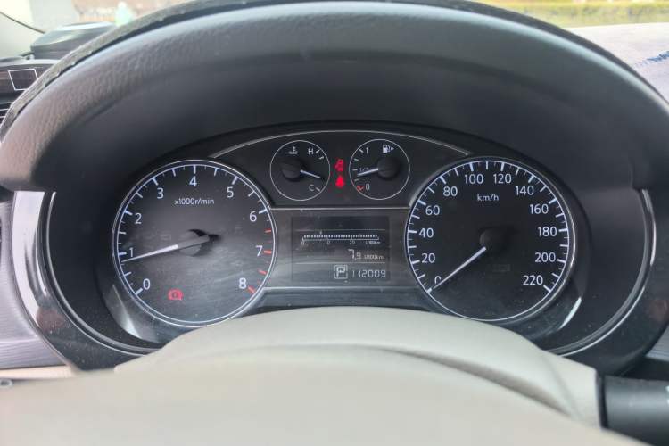 Used Nissan Tiida 2014 1.6L CVT Comfort Model Instrument Cluster