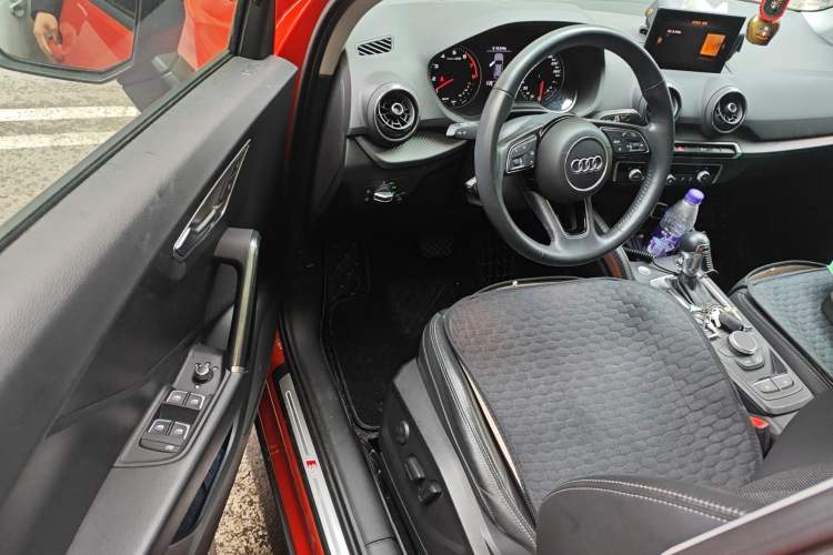 Used Audi Q2L 2020 35 TFSI Fashion Dynamic Model Driver Seat