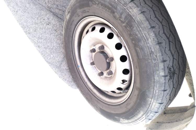 Used JAC Group Blue Cat 2025 Chongqing Innovision 50.38kWh Passenger Version 6 Seats
