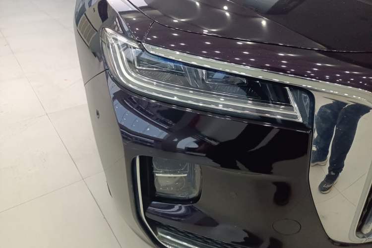 Used Hongqi H9 2020 2.0T Smart Connect Flagship Edition Right Front Headlight