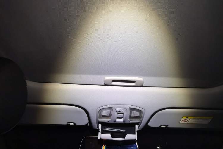 Used Hyundai Elantra (6th Generation / Lingdong) 2016 1.6L Automatic ZhiXuan – Elite Version Headliner