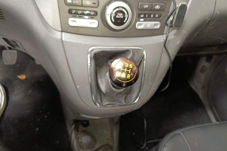 Used Great Wall V80 2012 1.5T Manual Sishang Version