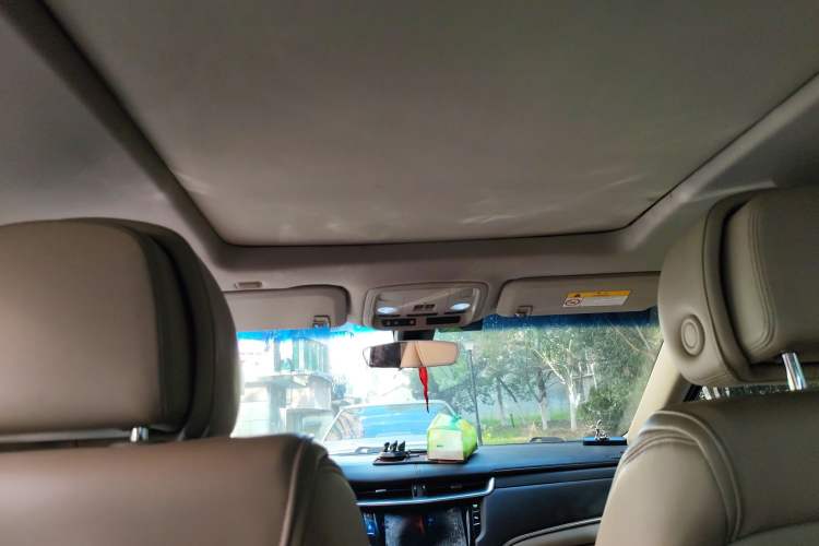 Used Cadillac XTS 2014 28T Comfort Version
