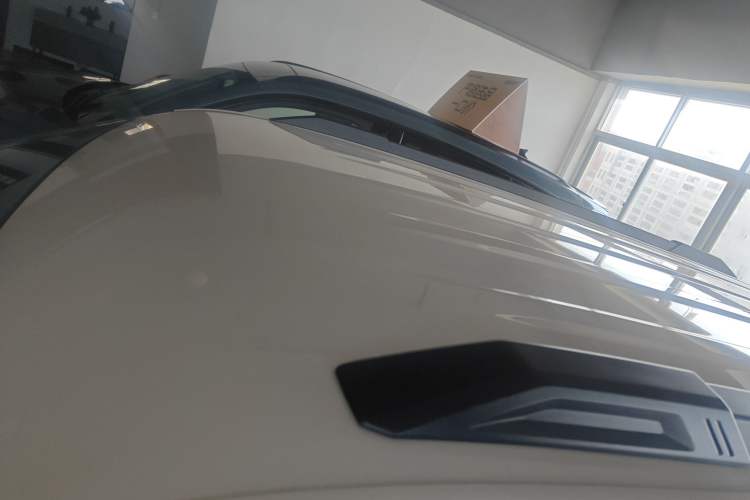 Used Dongfeng NAMMI 06 2025 401 Air