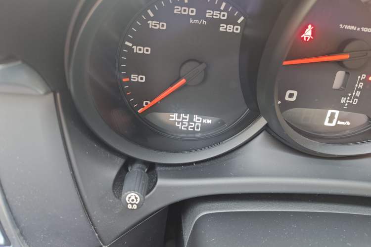 Used Porsche Macan 2017 Macan 2.0T Odometer Close Up