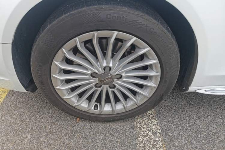 Used Audi A4L 2016 35 TFSI Collection Edition S line Comfort Model
