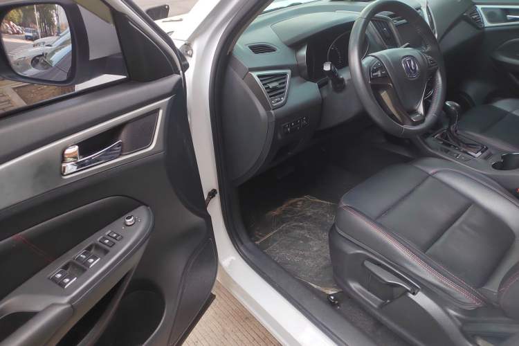 Used Changan CS75 2016 1.8T Automatic Elite Model China V Standard