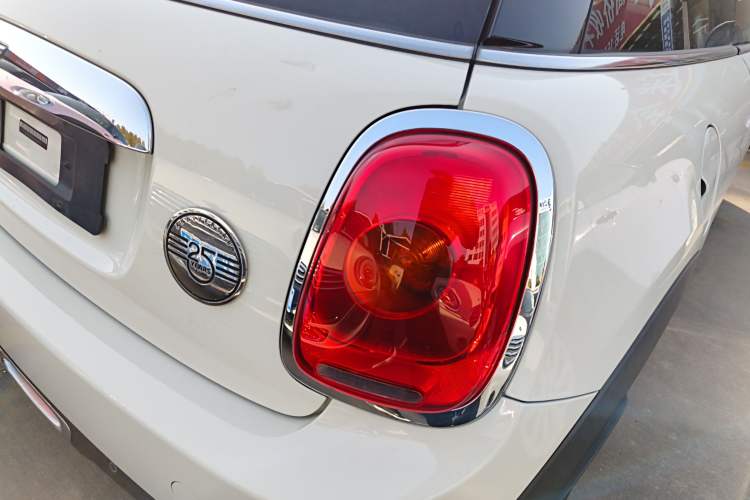 Used MINI MINI 2016 1.2T ONE Pioneer Edition
