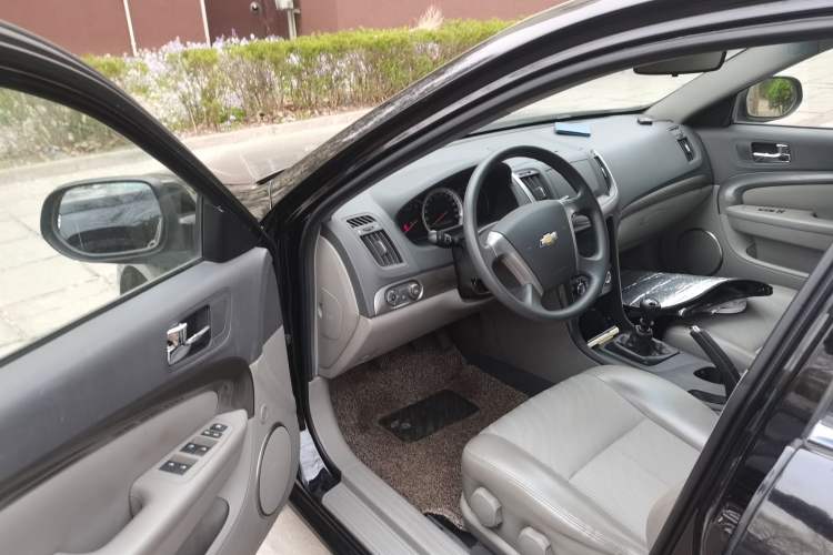 Used Chevrolet Epica 2013 1.8 SL ZhiZhen Edition MT
