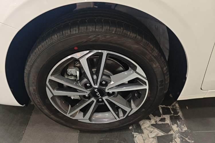 Used Kia K3 2024 1.5L CVT Comfort Plus Edition
