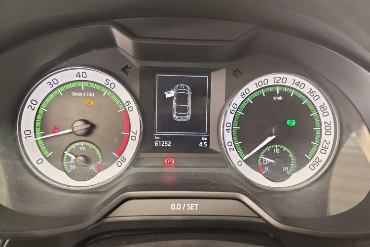 Used Skoda Octavia 2020 1.5L Automatic SmartDrive Luxury Edition Instrument Cluster