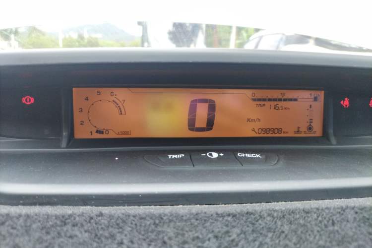 Used Citroen C-Quatre 2014 VTS Version 1.6L Manual - Premium Model