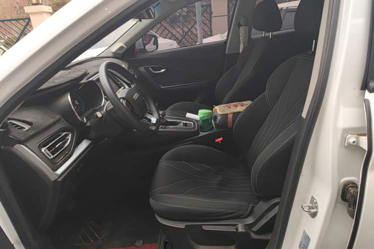 Used JETOUR X70M 2021 1.5T DCT Luxury Partner Model 7 Seats
