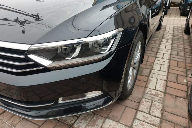 Used Volkswagen Magotan 2019 330TSI DSG Luxury Version China VI Standard Left Front Headlight