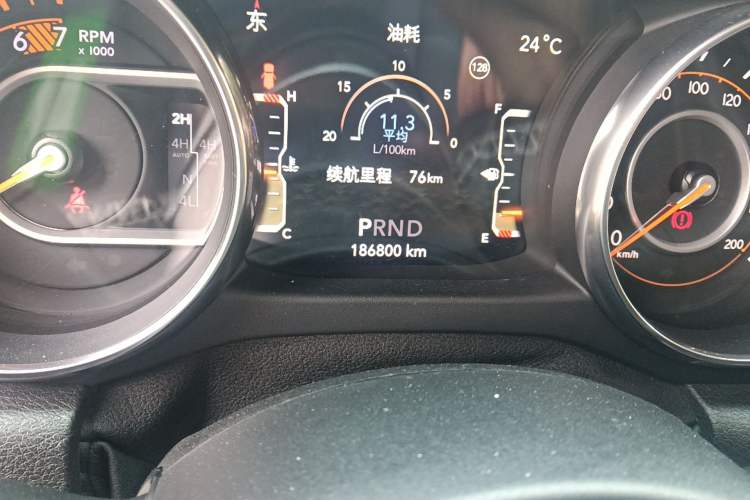 Used Jeep Wrangler 2018 2.0T Sahara Four-Door Edition Odometer Close Up