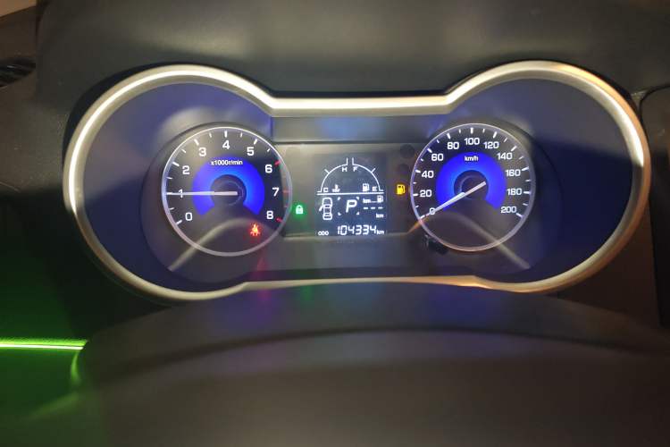 Used Dongfeng Aeolus AX3 2016 1.5L Automatic Zunku Model
