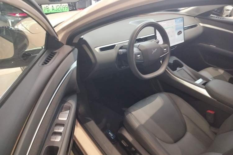 Used XPeng MONA M03 2025 600 with Ultra-Long Range Max Driver Seat