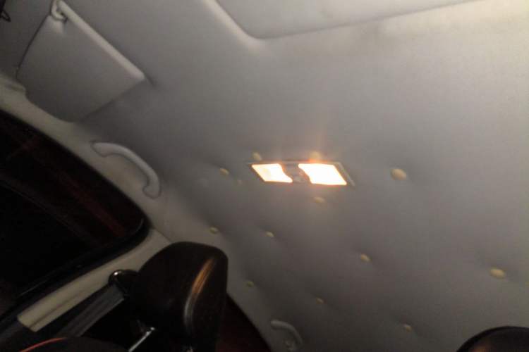 Used Volkswagen Lavida 2013 Revised Classic 1.6L Automatic Fashion Edition