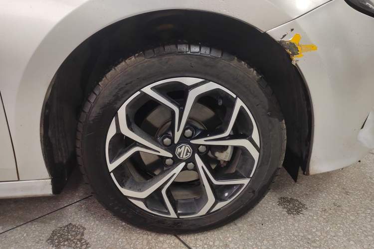 Used MG 5 2021 180 DVVT CVT Youth Luxury Edition