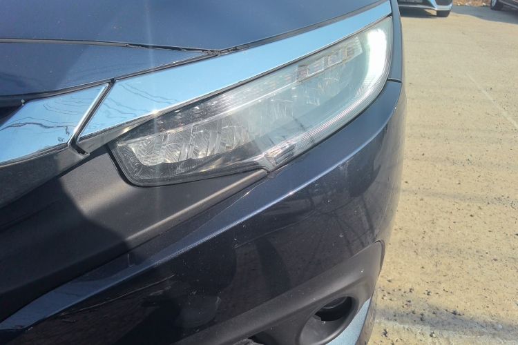 Used Honda Civic 2016 220TURBO CVT Prestige Edition
